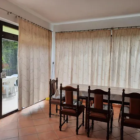 Parti Nyaralo Holiday home *