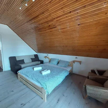 Parti Nyaralo Holiday home