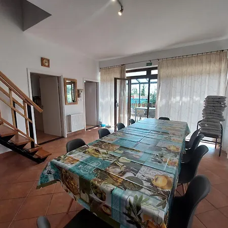 בית נופש Parti Nyaralo באלאטונפורד